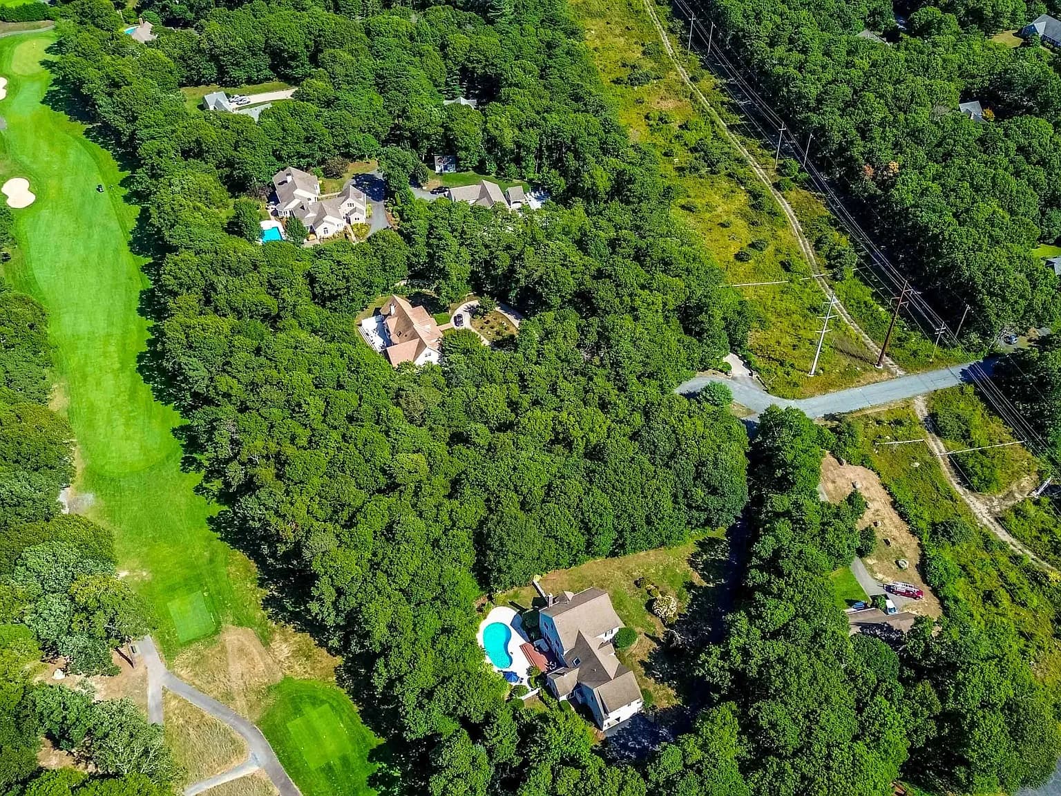 44 Iris Lane, Barnstable