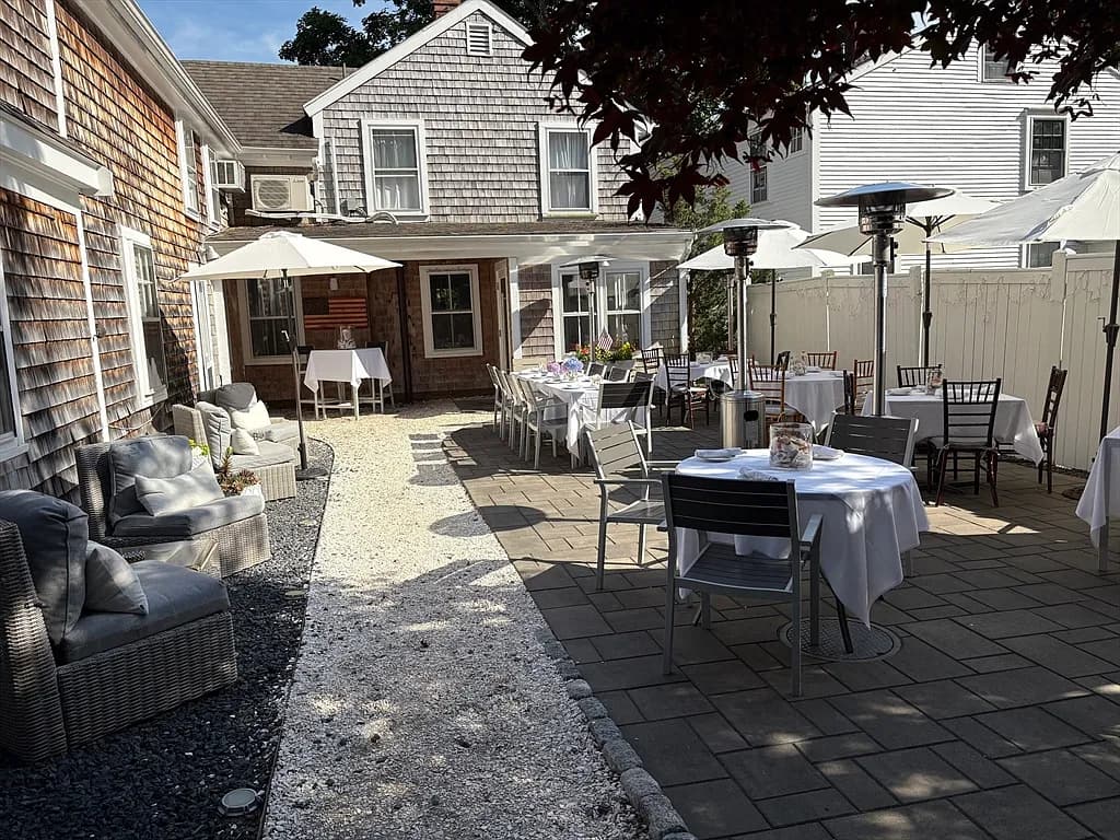 2019 Main St - Photo 5