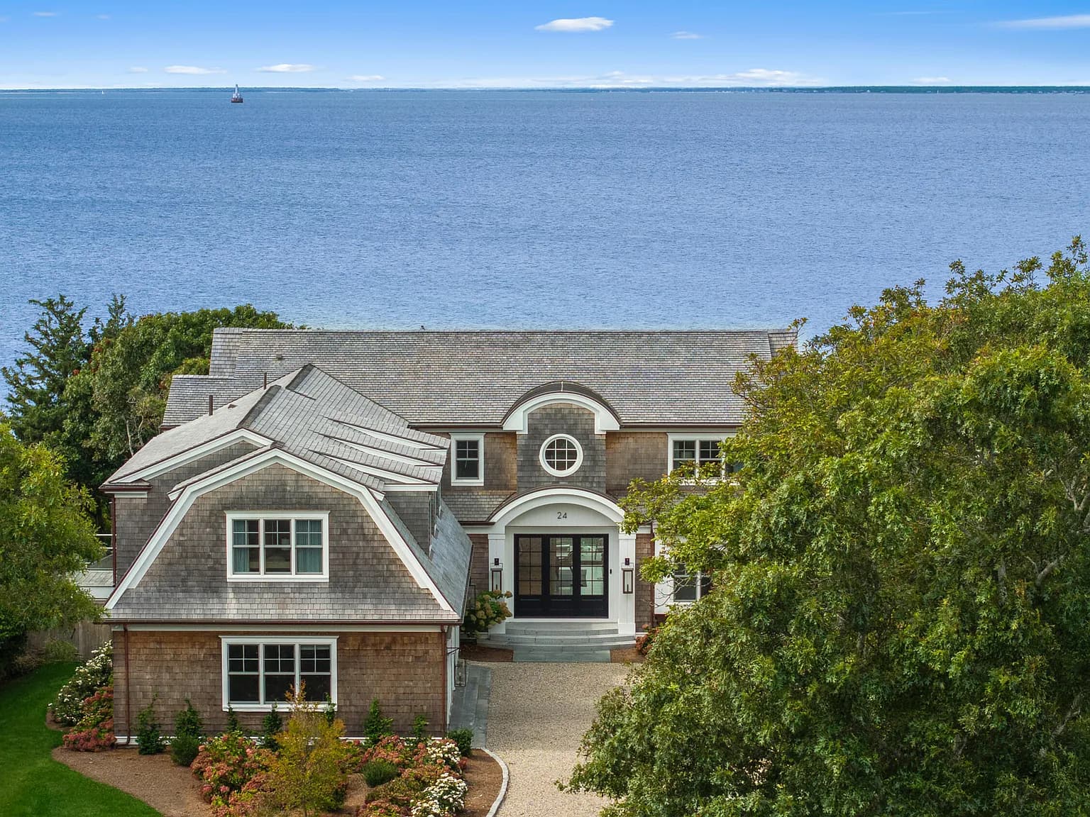 24 Westwood Road, North Falmouth