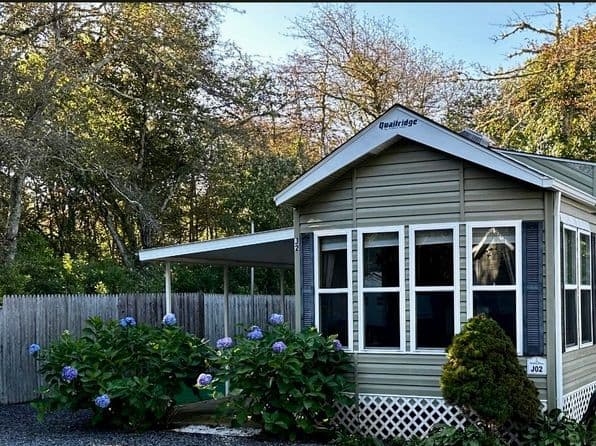 184 Old Wharf Rd #J-02, Dennis Pt