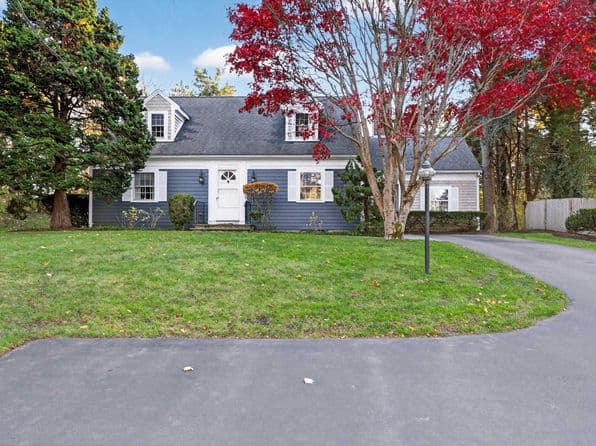 79 Bayberry Lane, Barnstable