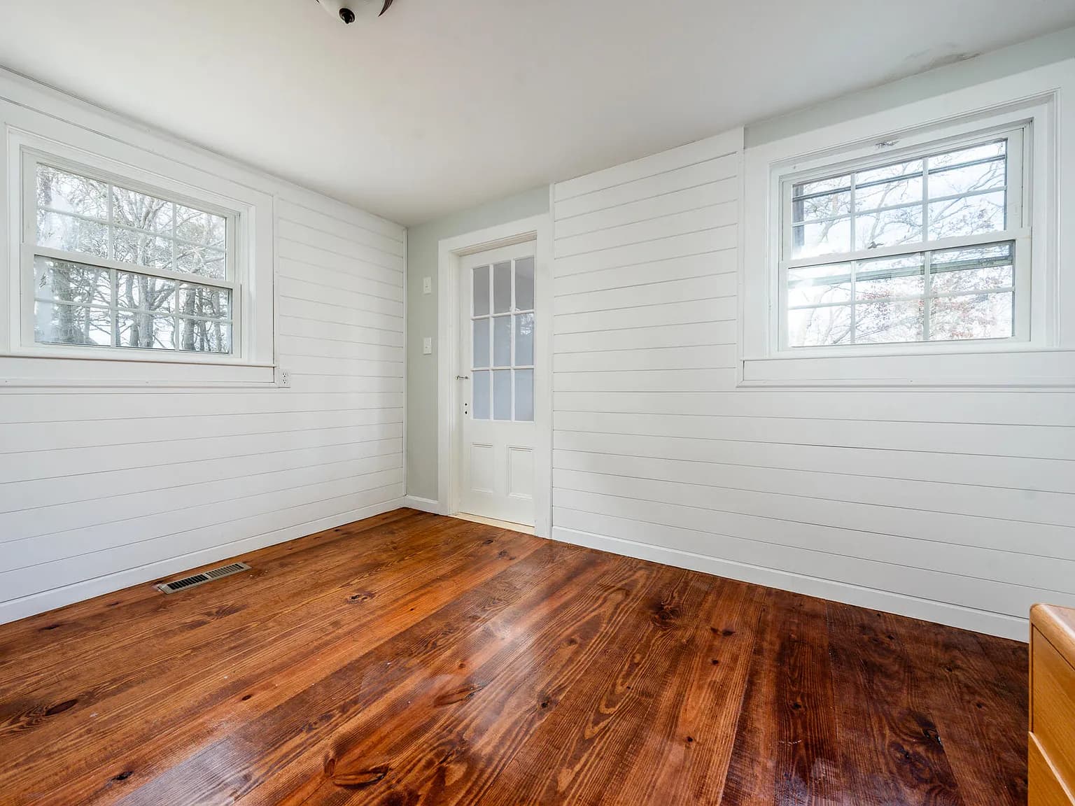 37 Regional Avenue - Photo 5