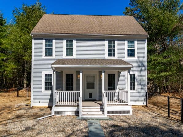 173 Main Street, Mashpee