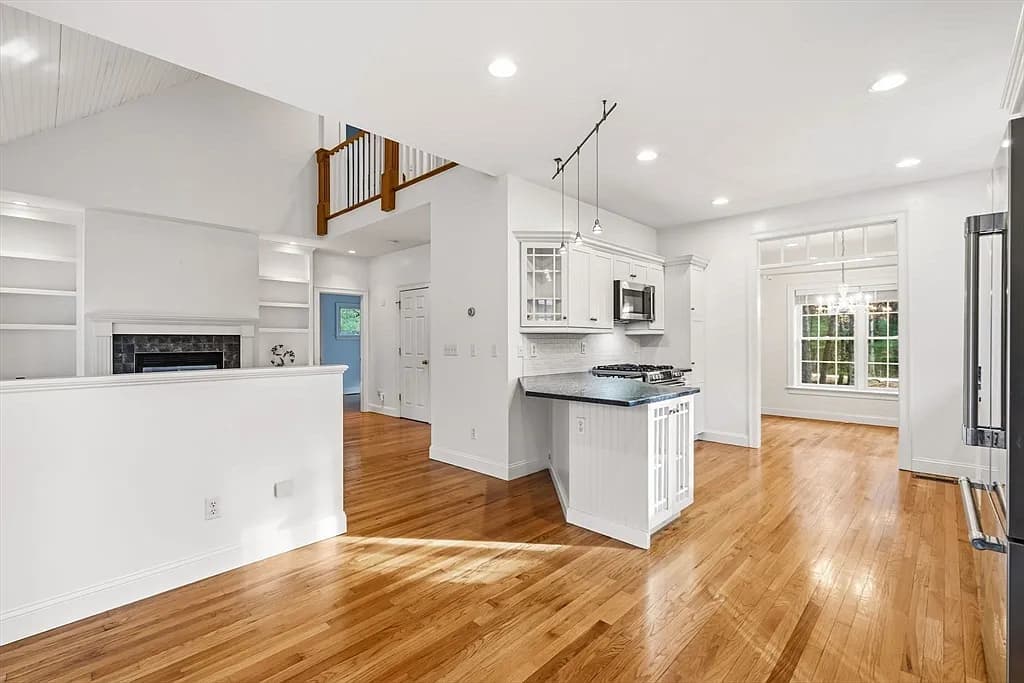 602 Putnam Ave - Photo 6