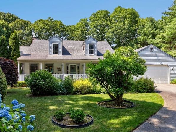 442 Flint St, Barnstable