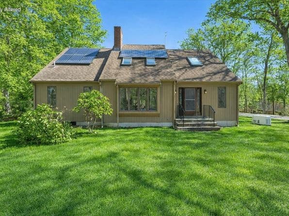 69 Two Ponds Road, Falmouth