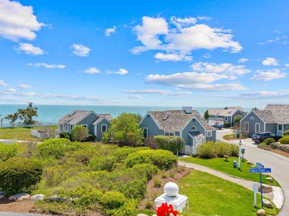 4 Race Point Road UNIT 4