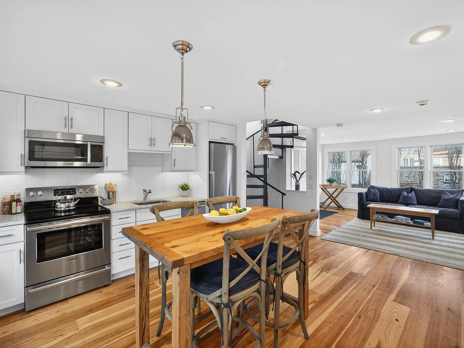 45 Commercial Street APT 9