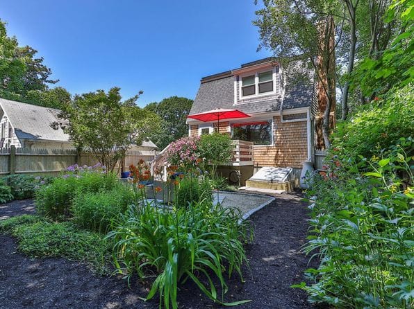 343 Bradford Street