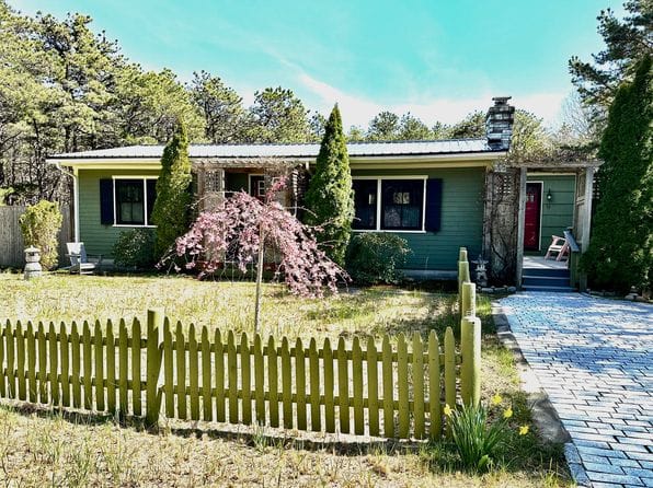 53 Highland Road