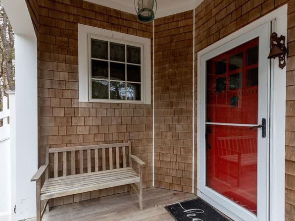 311 S Sunken Meadow Road