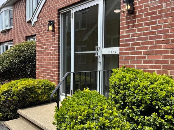 775 W Main Street APT 5