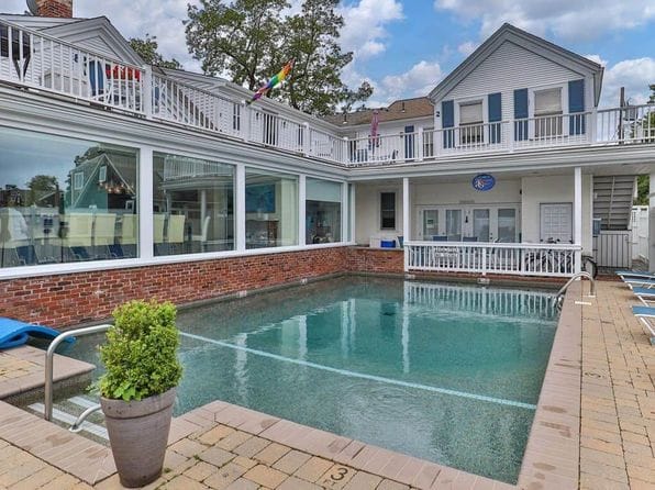 15 Cottage Street #2