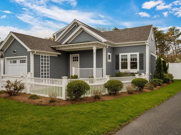 15 Rosewood Circle