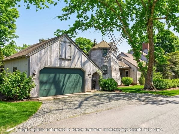 12 Cockachoiset Ln