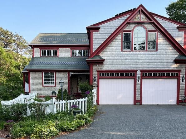 9 Horseshoe Bend Way