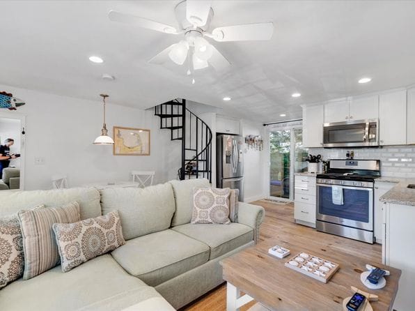405 Lower County Road UNIT 6A