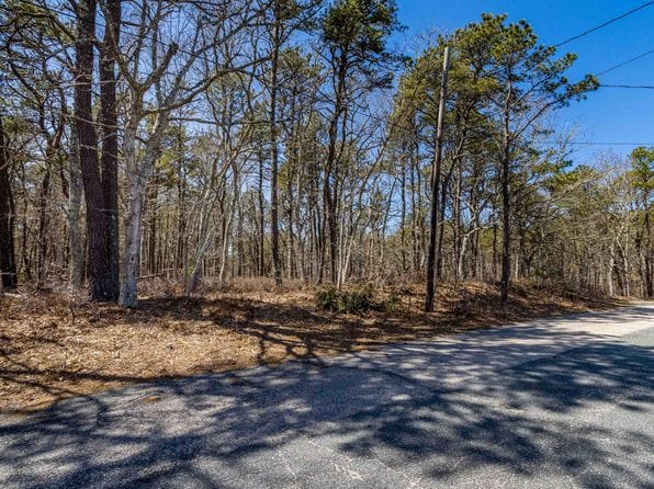 53 Captain Walsh Drive