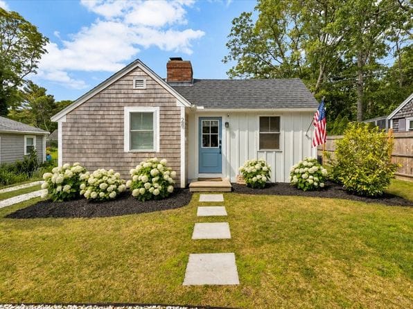 25 Lake Rd