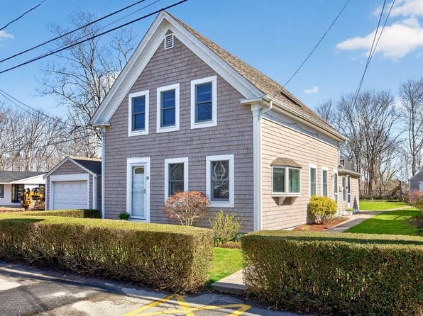 31 Conant Street