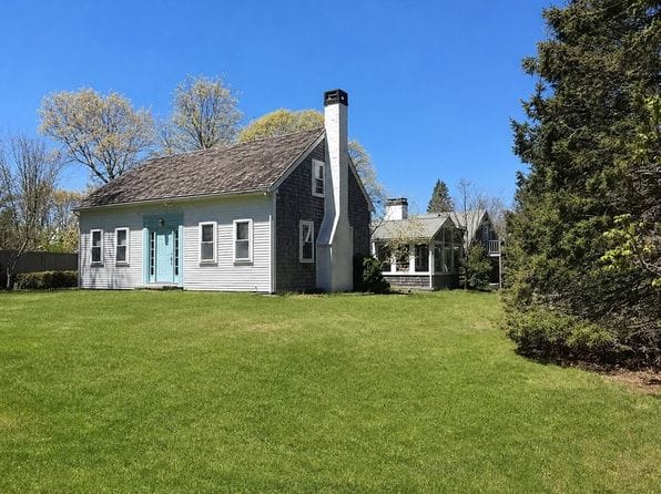 60 Rock Harbor Rd