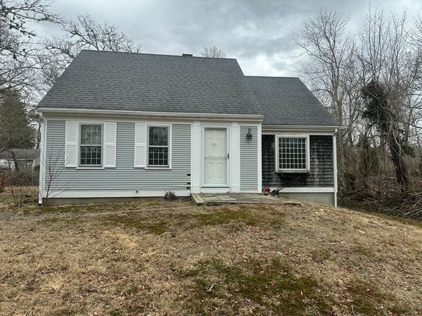 33 Old Colony Road
