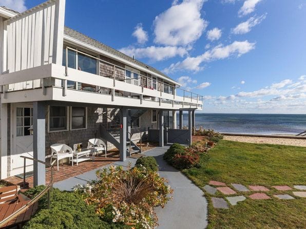 495 Commercial Street #6