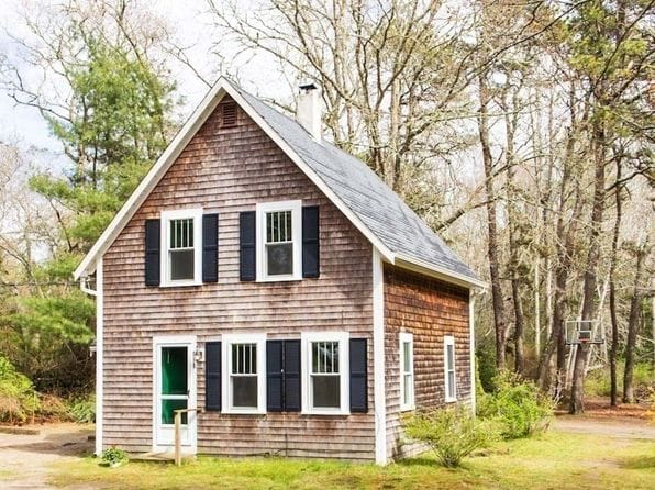 988 Old Falmouth Rd