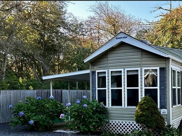 184 Old Wharf Rd #J-02