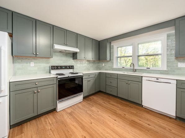 3 Highview Drive UNIT 3