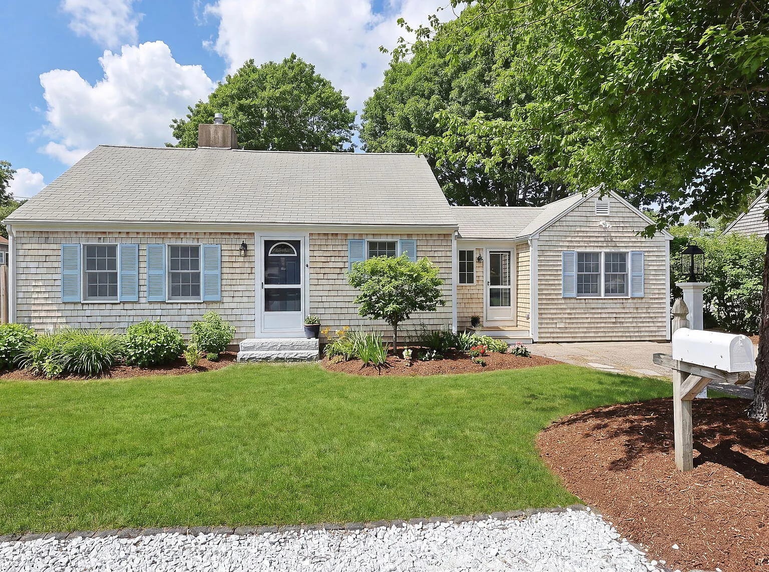 22 Mandeville Road