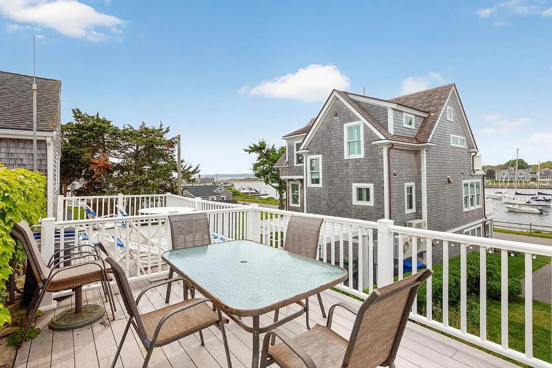 426 Grand Avenue - Photo 4