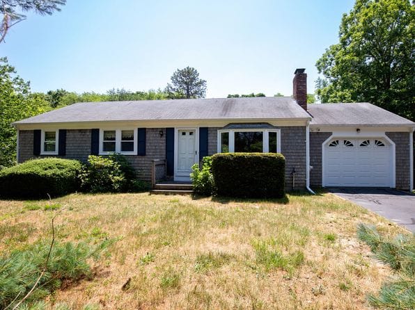 90 Village Lane