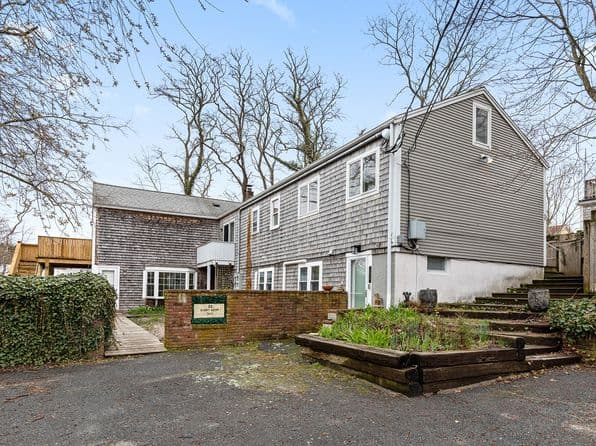 23 Harry Kemp Way APT A, Provincetown