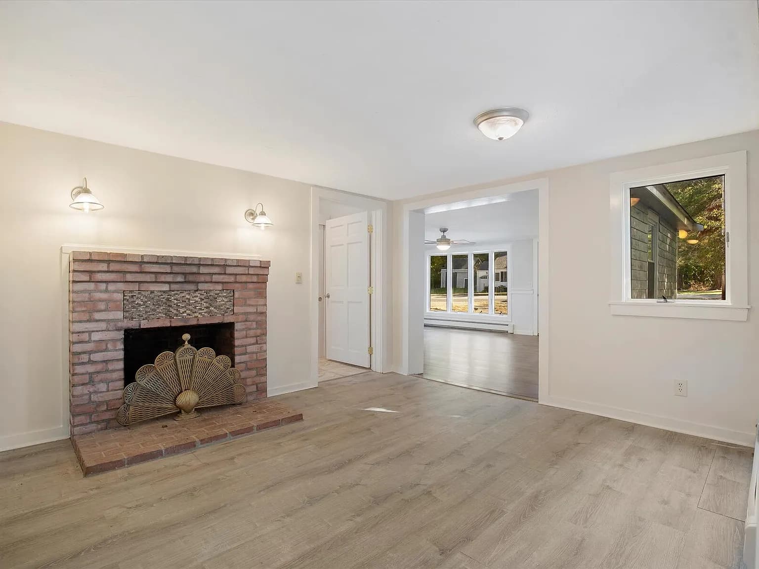 254 Barlows Landing Road - Photo 4