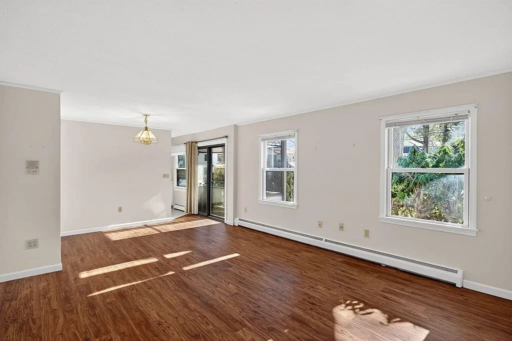 14 Harold St APT 14E - Photo 1
