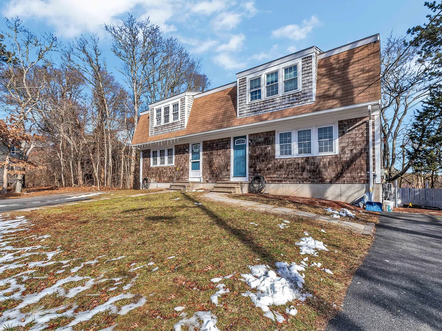 22-24 Wildwood Path - Photo 1