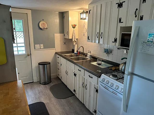 30 Marjorie Avenue - Photo 1