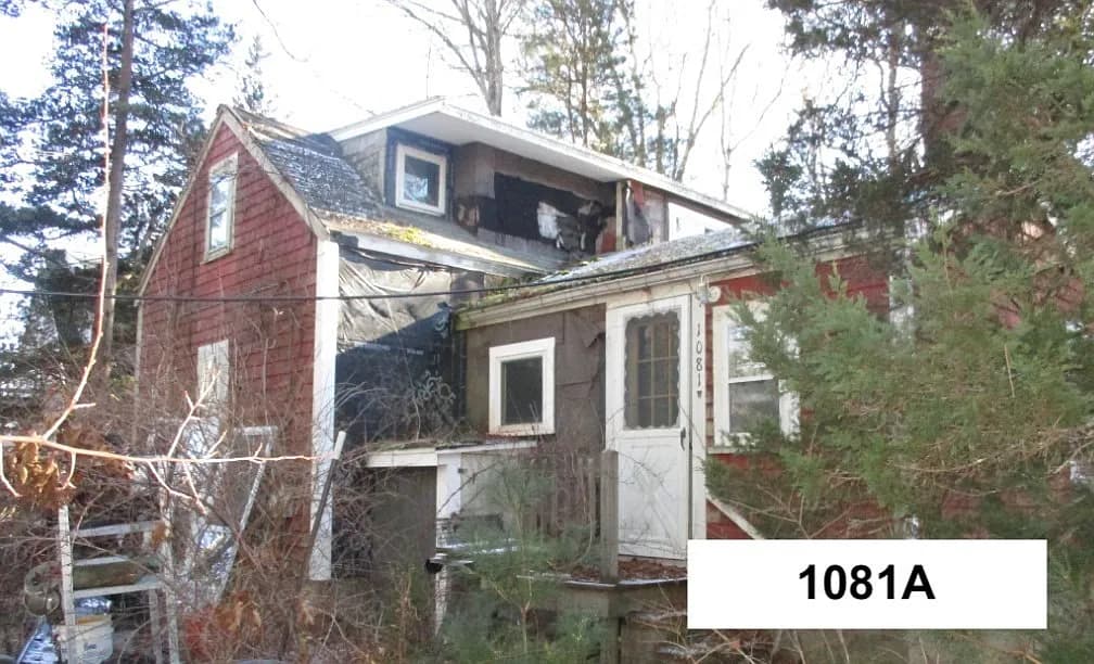 1081-1081 Main St #B - Photo 2