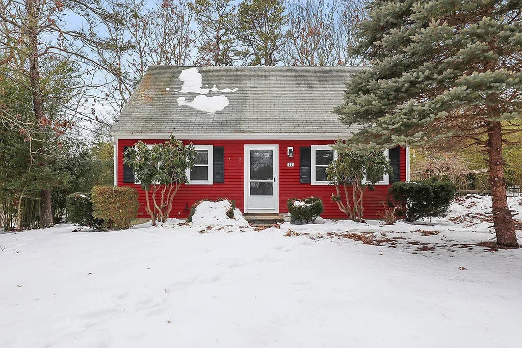 11 Webquish Lane - Photo 2