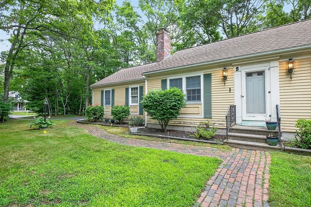 5 Greenview Cir - Photo 2