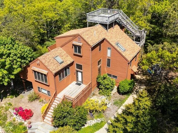 99 Rockledge Drive