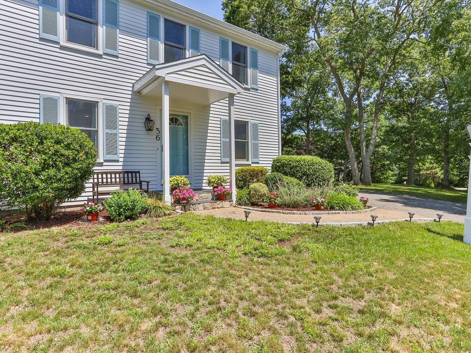 36 Waltham Circle - Photo 5