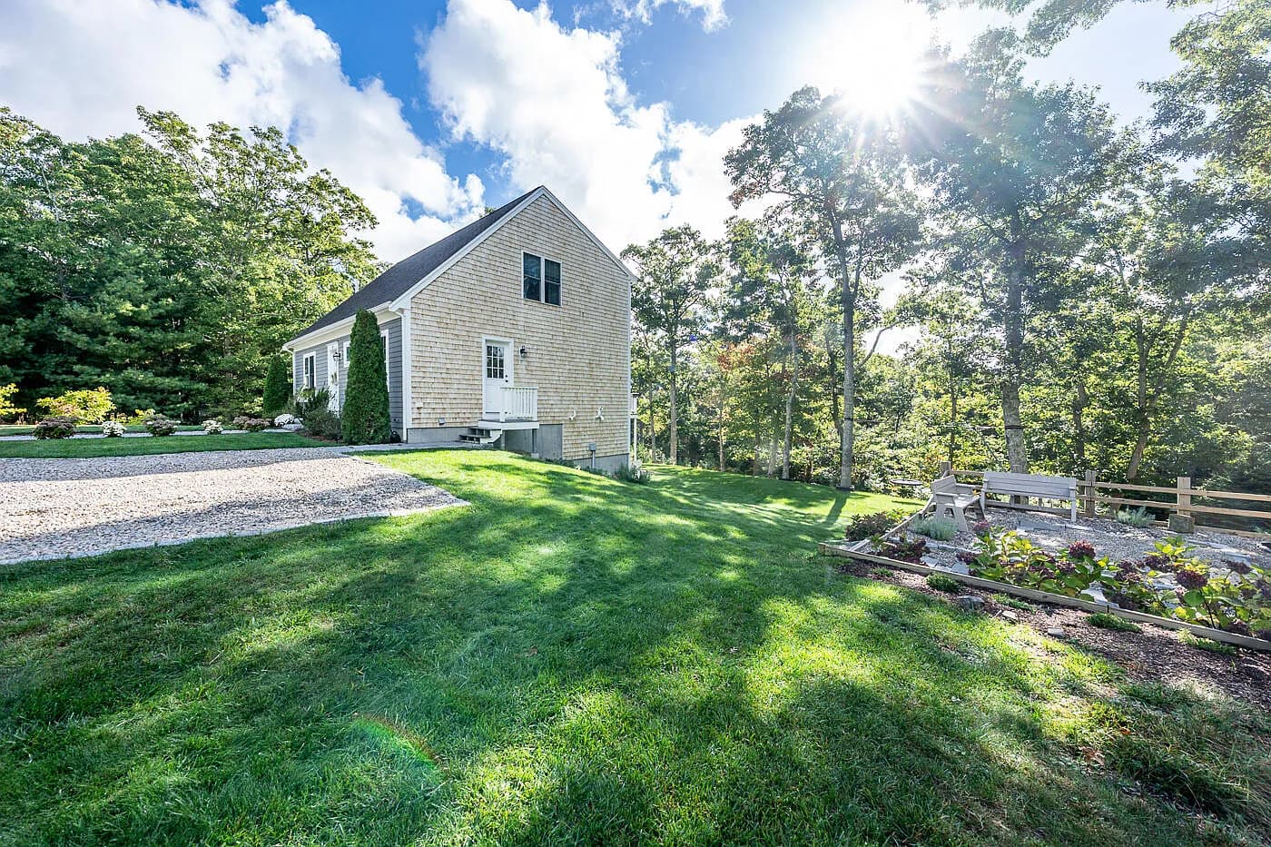 137 Falmouth-Sandwich Road - Photo 4