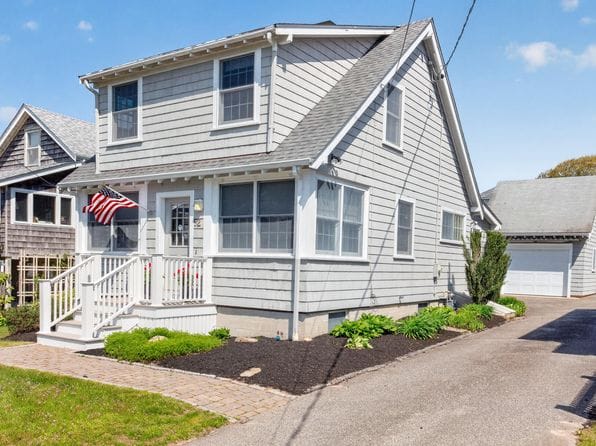 52 Circuit Avenue