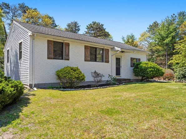 17 Dry Hollow Lane