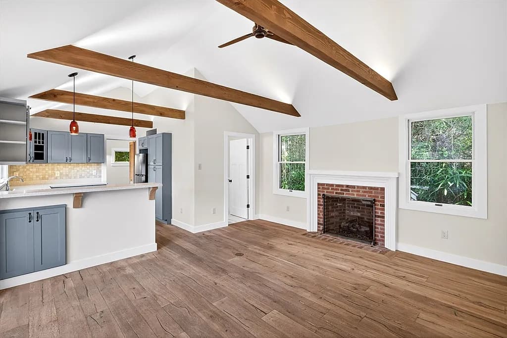 290-290A Bradford St - Photo 6