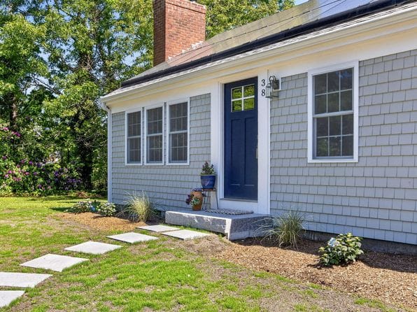 38 Captain Small Road