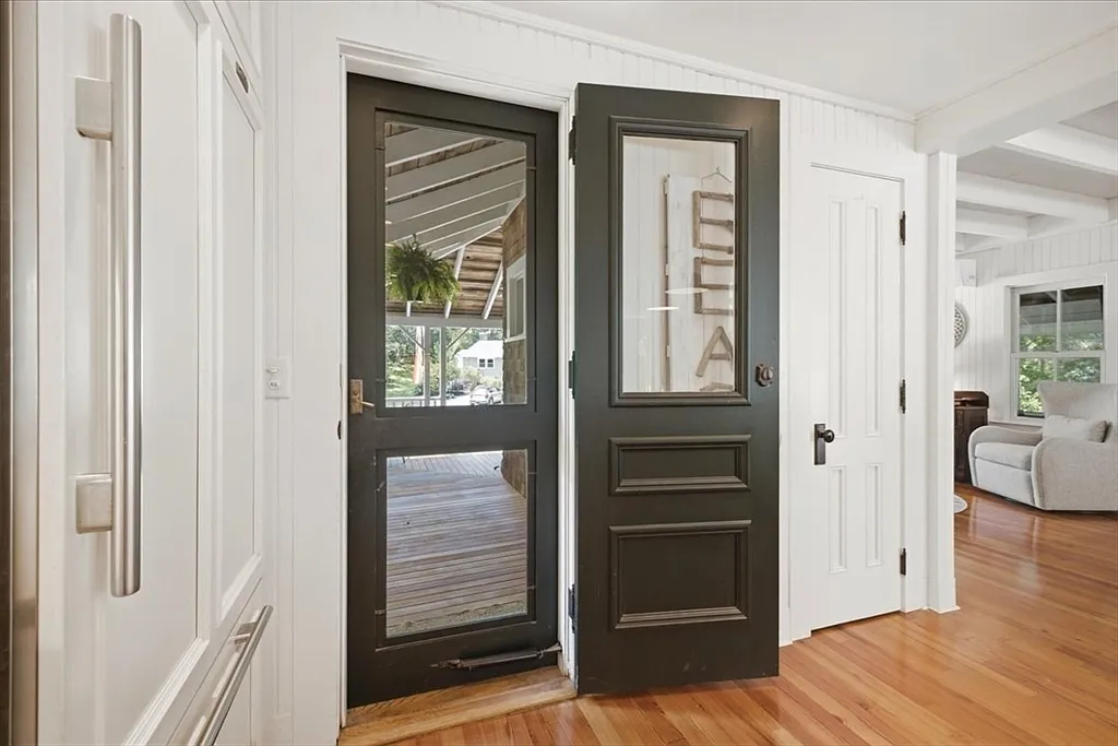 7 Brenton Rd - Photo 6