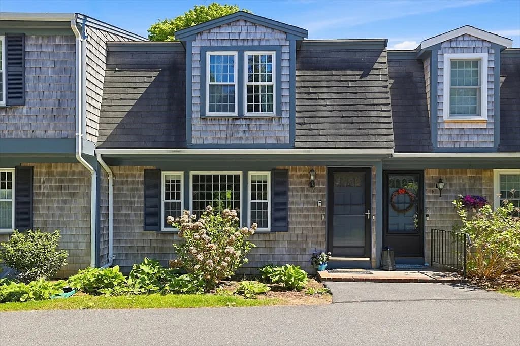 374 Davisville Rd #4 - Photo 3